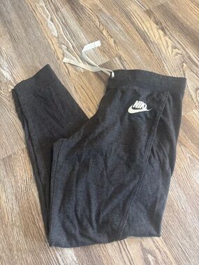 Nike Women's dark grey Joggers with White Logo